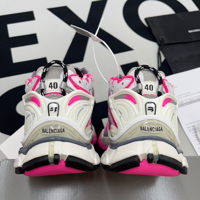 Ba*len*cia*ga runner sneaker