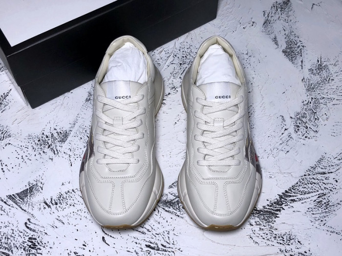 G*u*i rhyton leather sneaker with tigers 576050 drw00 9014