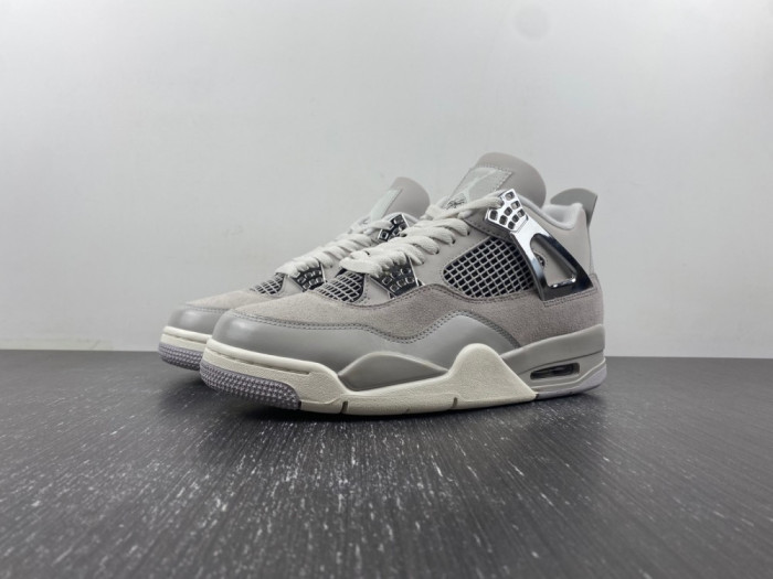 Air Jordan 4 “Frozen Moments” AQ9129-001