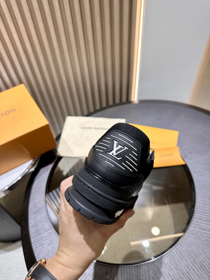 Loui Vuitto LV Skate Sneaker