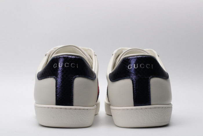 G*u*i low-top sneaker