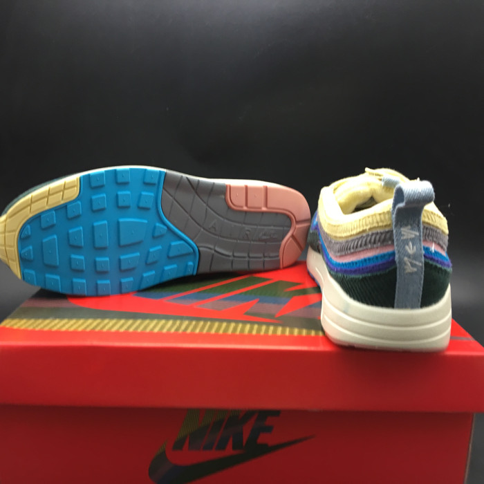AIR MAX 1/97 SEAN WOTHERSPOON AJ4219-400