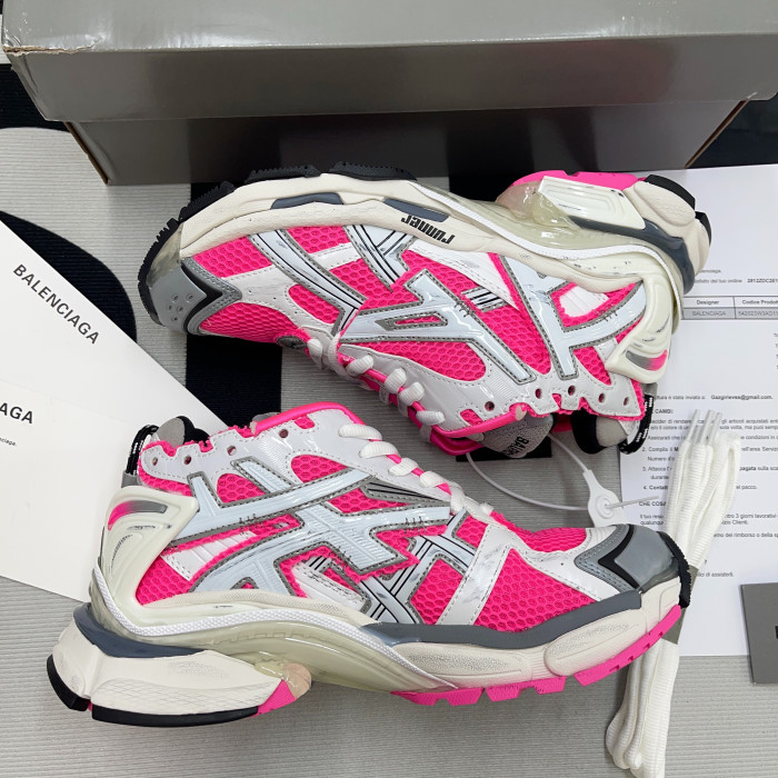 Ba*len*cia*ga runner sneaker