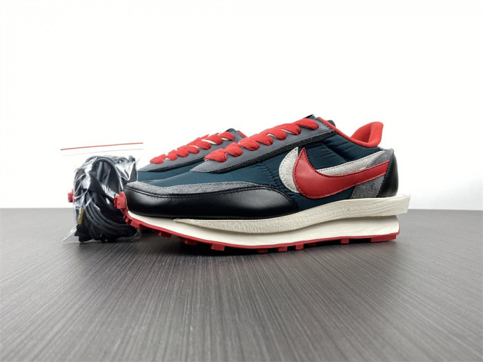sacai x Undercover x LDWaffle ''Midnight Spruce University Red'' DJ4877-300