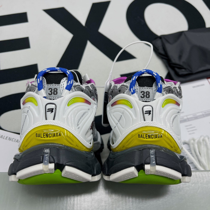 Ba*len*cia*ga runner sneaker