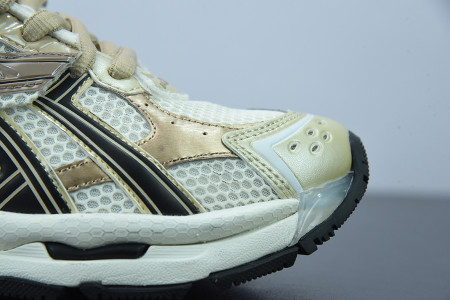 BALCIA Runner Beige Black White