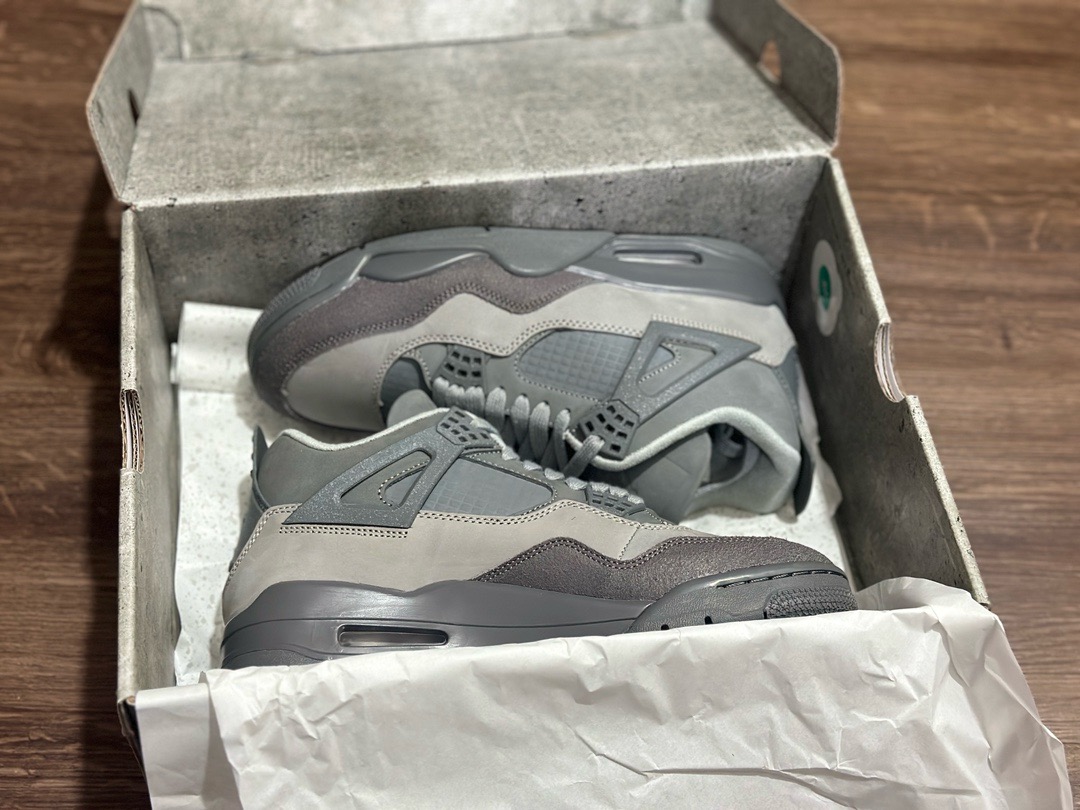 Jordan 4 Ash cement FQ7928-001