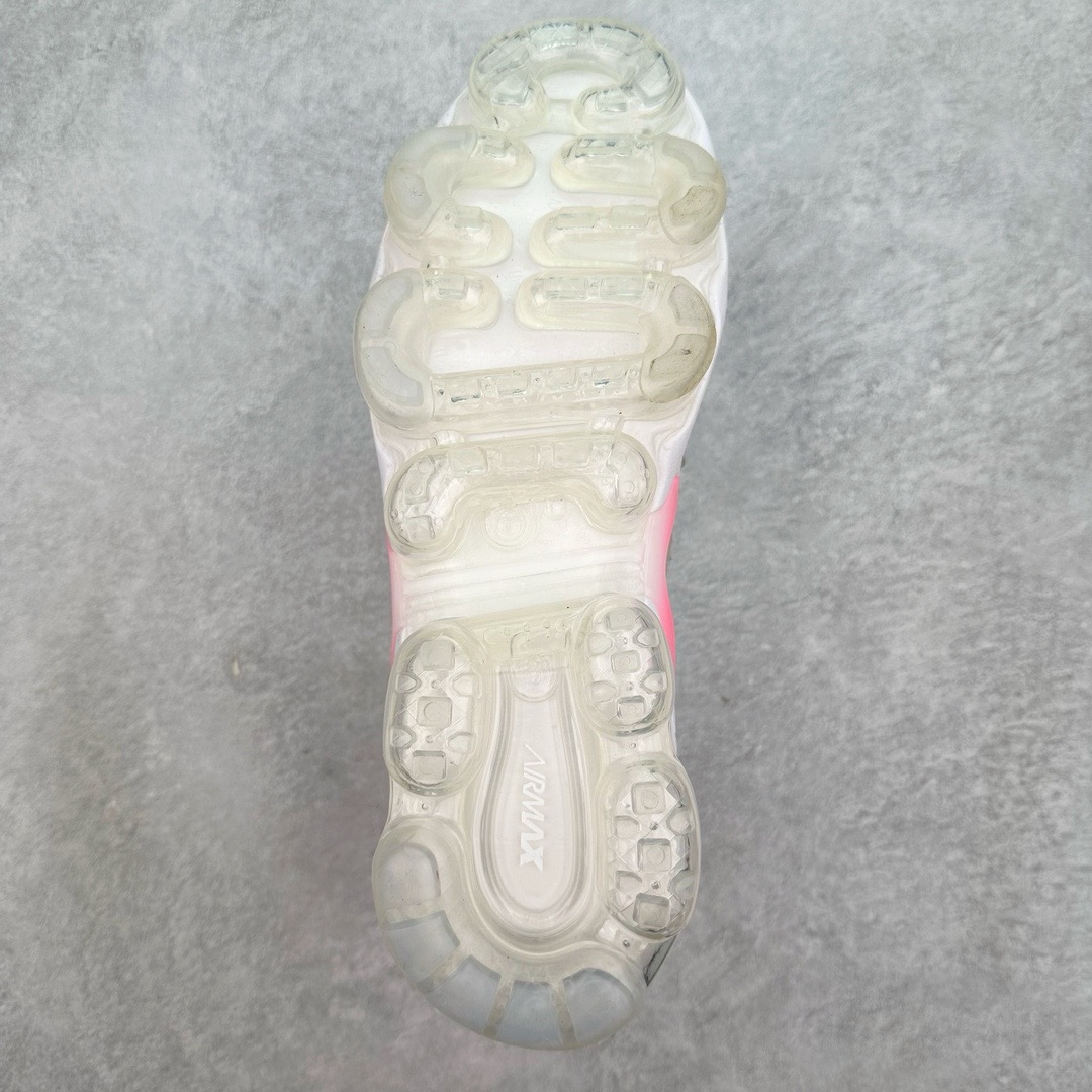 Nike Air VaporMax Plus FJ4550-606
