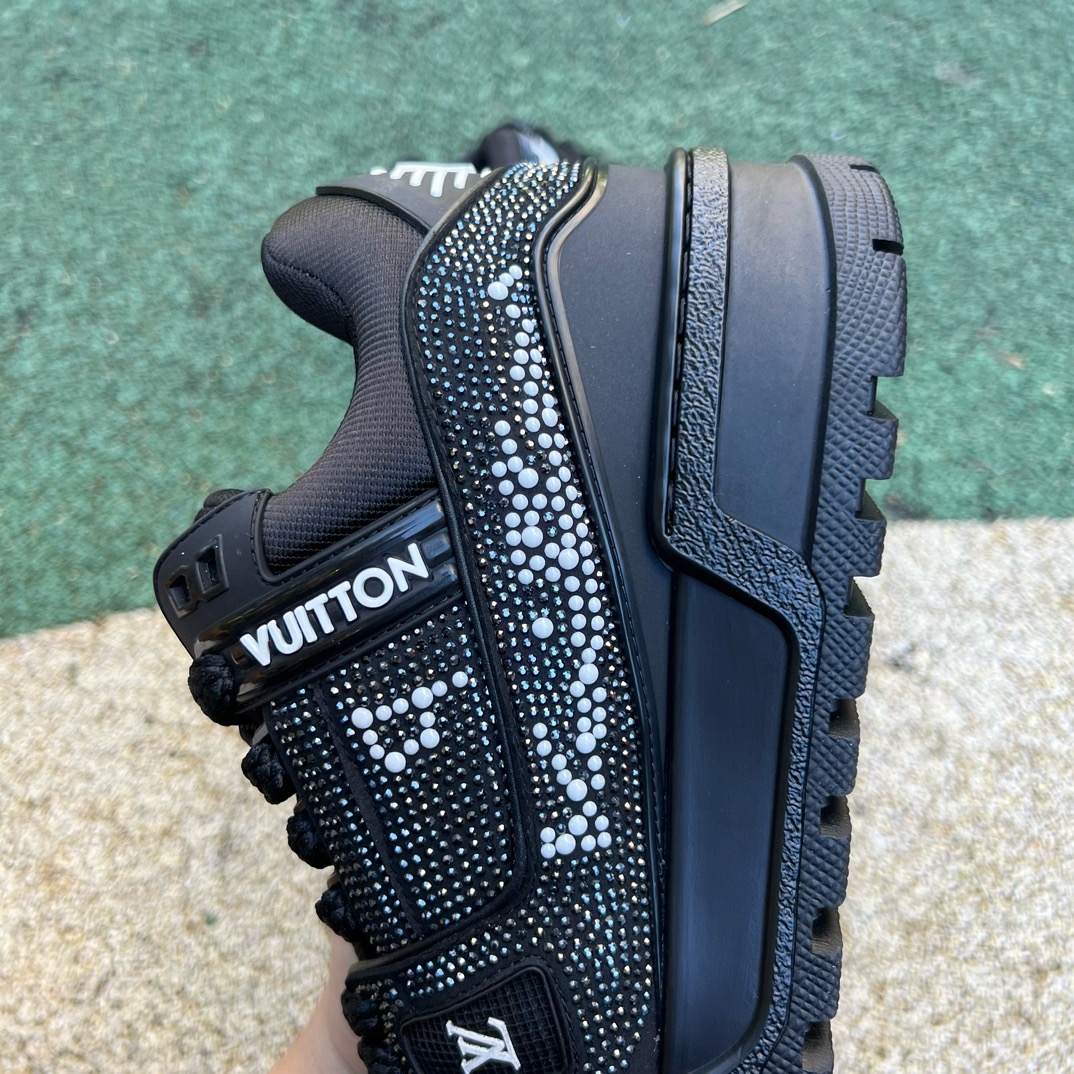 lv trainer maxi full of Di*m*nds black