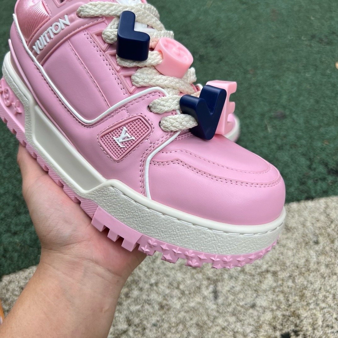 LV TRAINER MAXI pink