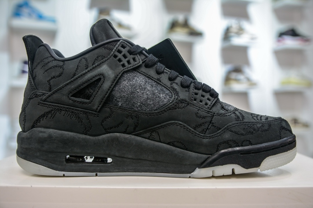 Nike Air Jordan 4 retro kaws black 930155 001