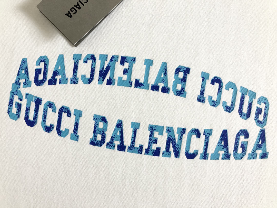 Ba*len*cia*ga t-shirts