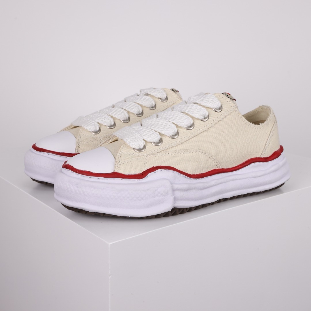 Ma*s*n mihara yasuhiro mmy sneaker