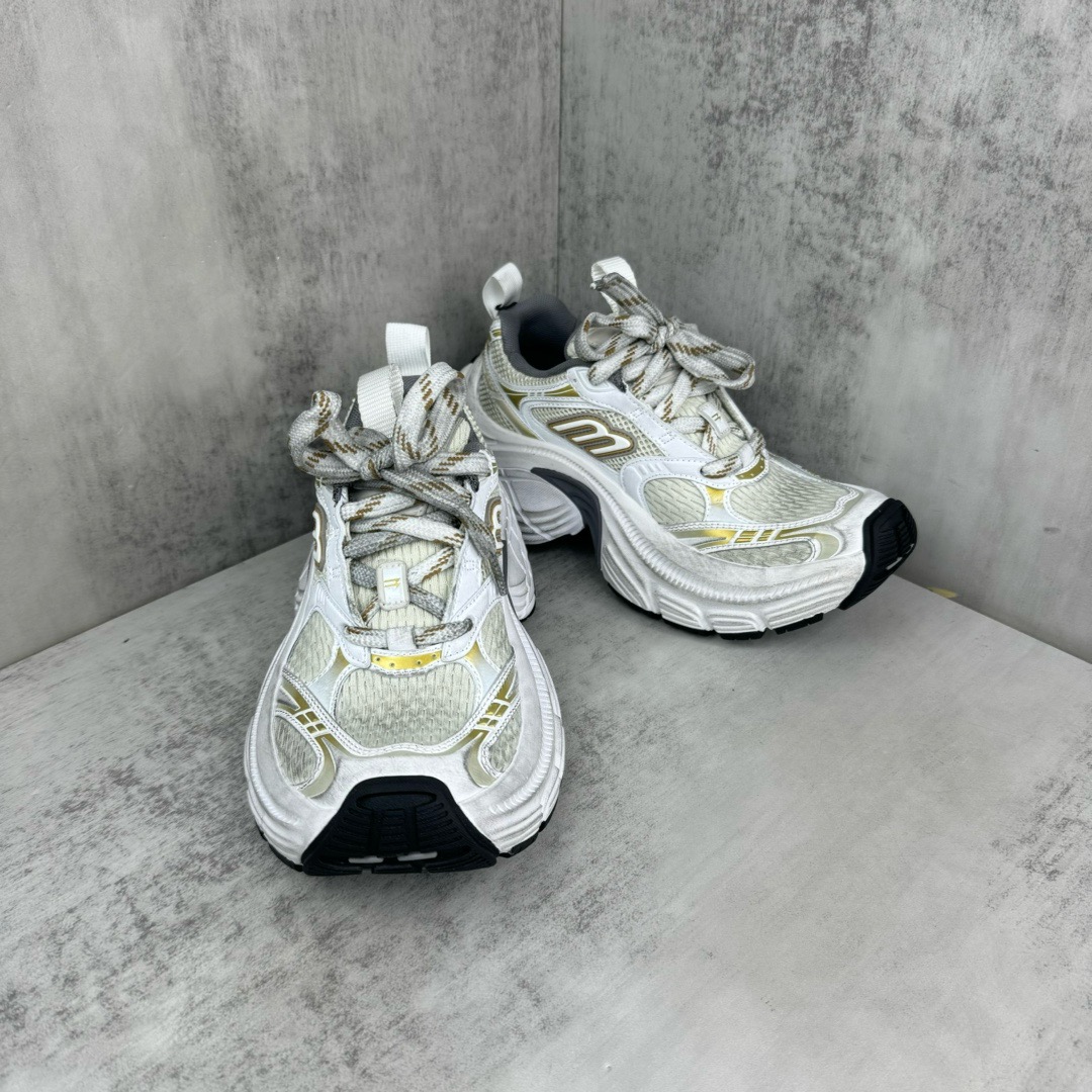 BLCG Sneaker 6XL
