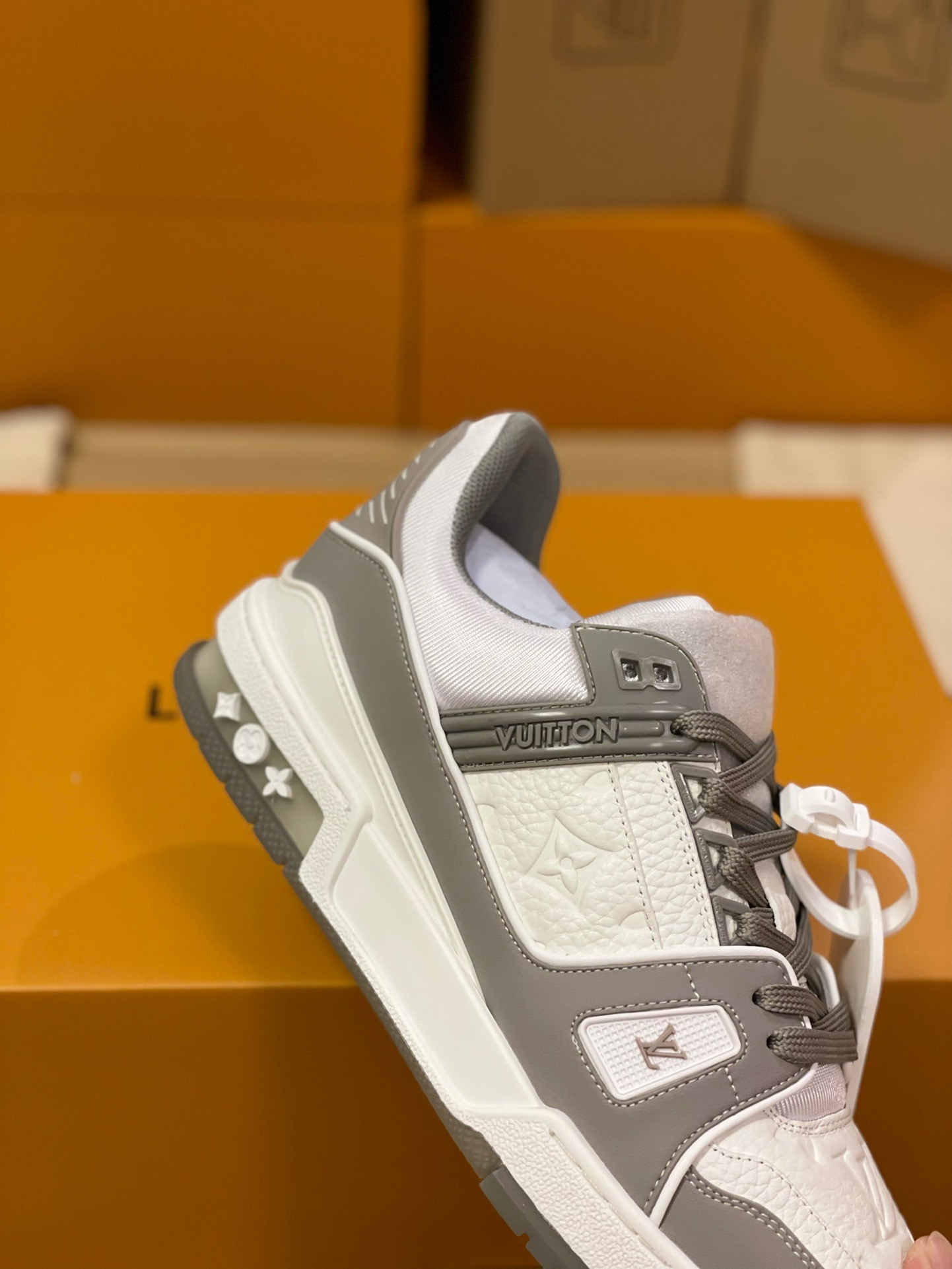Loui Vuitto TRAINER SNEAKER