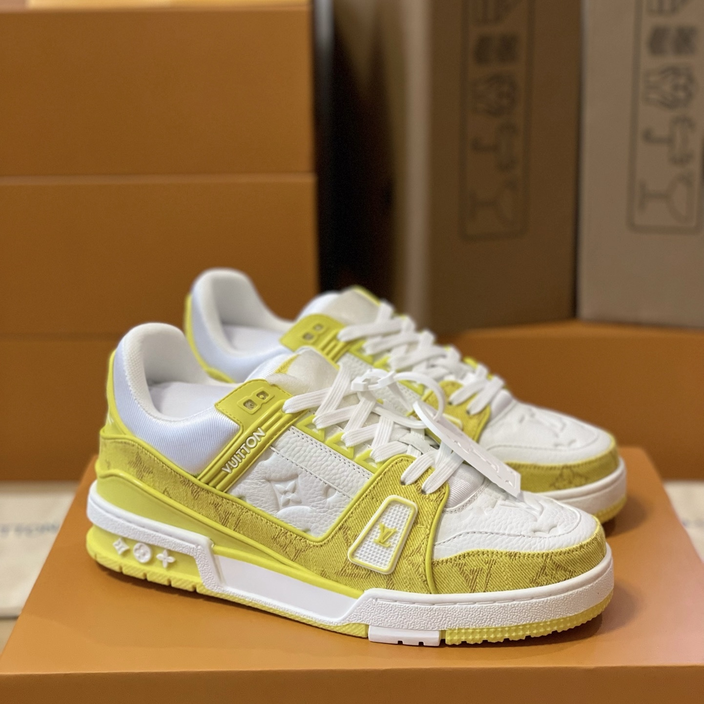 Loui Vuitto TRAINER SNEAKER