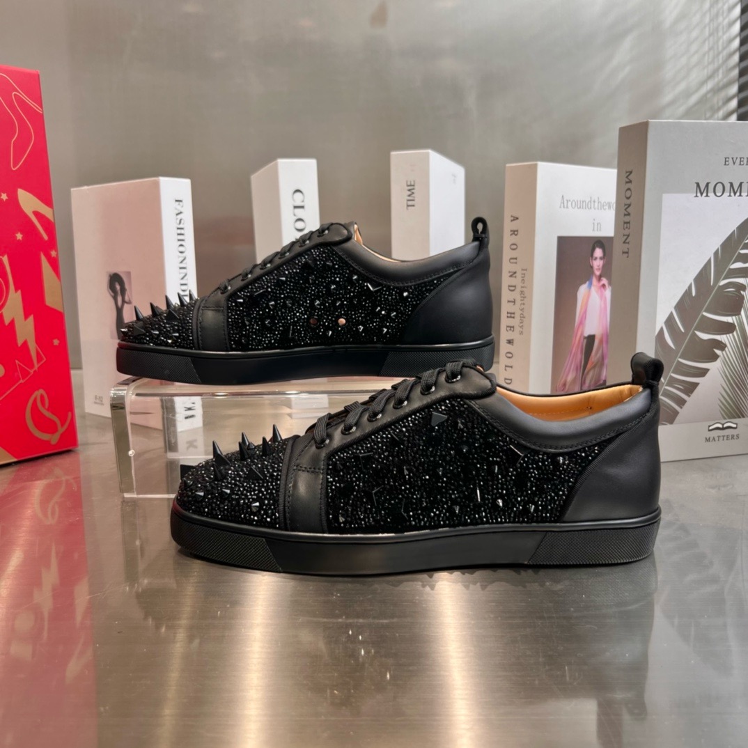 Ch**an louboutin sneaker